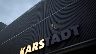 Bericht: Karstadt macht Fortschritte bei Sanierung