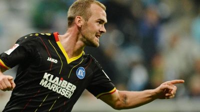 Fehlstart für Möhlmann: München verliert gegen Karlsruhe