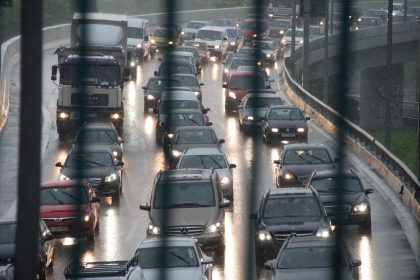 Erhöhtes Krebsrisiko bei Kindern, die neben Autobahnen wohnen