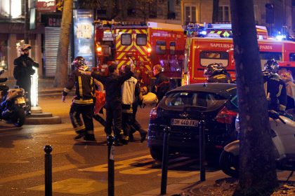 Live-Ticker Terroranschläge in Paris: Mutmaßlicher Attentäter identifiziert – hat französisches Pass
