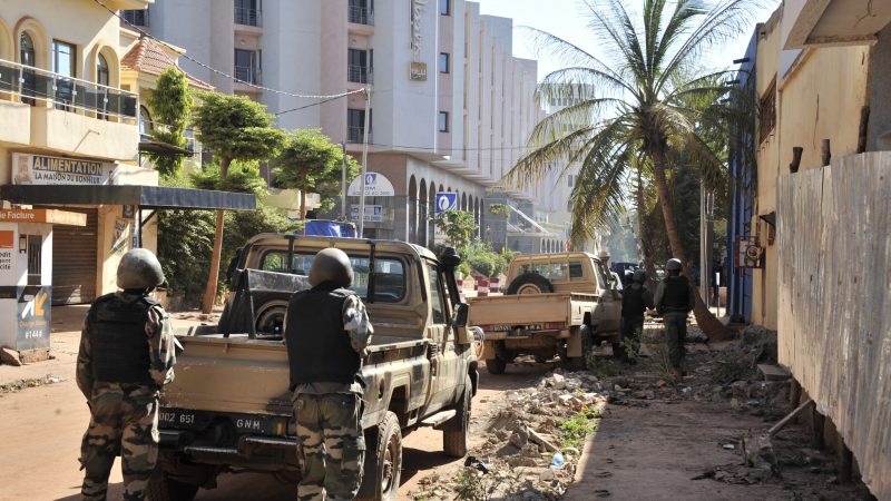Live-Ticker Geiselnahme in Mali: 18:02 wurde das Hotel gestürmt und die Aktion beendet