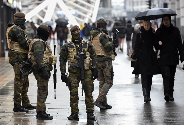 Live-Ticker Terror-Alarm in Belgien: In Brüssel schließen Einkaufszentren und öffentliche Gebäude, alle Fußballspiele abgesagt
