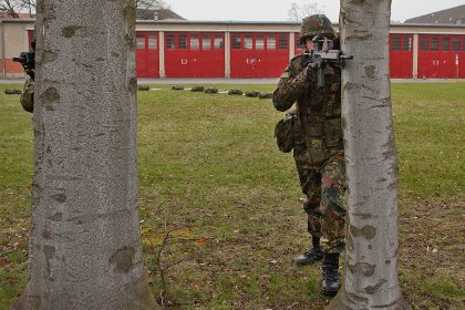 Migranten in deutschen Kasernen: Flüchtlingshilfe der Bundeswehr in Deutschland