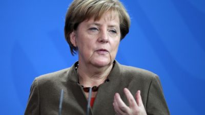 Umfrage: Mehrheit sieht in Flüchtlingskrise Kontrollverlust bei Merkel