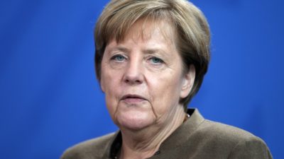 Merkel: Der Angriff in Paris trifft uns alle