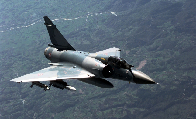 Kampfflugzeug verschwindet in Ostfrankreich vom Radar