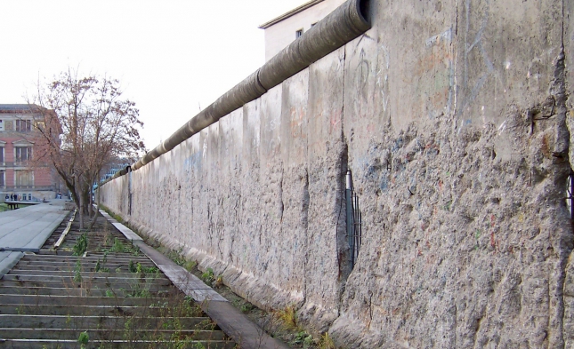 Margot Honecker: Drohender Krieg machte Mauerbau notwendig