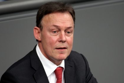 Streit um Transitzonen: Oppermann rechnet mit Einigung