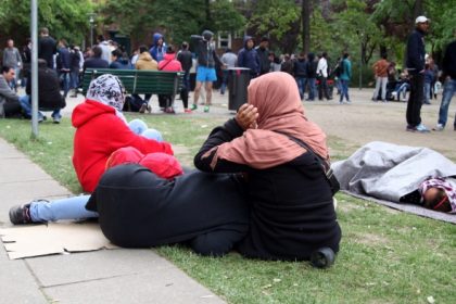 Experte warnt vor Eskalation der Gewalt gegen Flüchtlinge