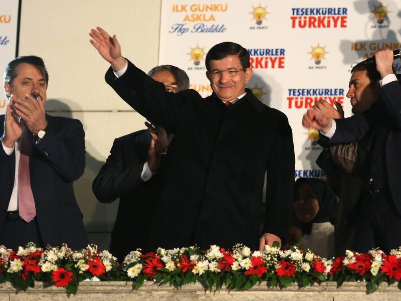 Nach dem Wahlsieg: AKP-Chef will neue Verfassung für die Türkei