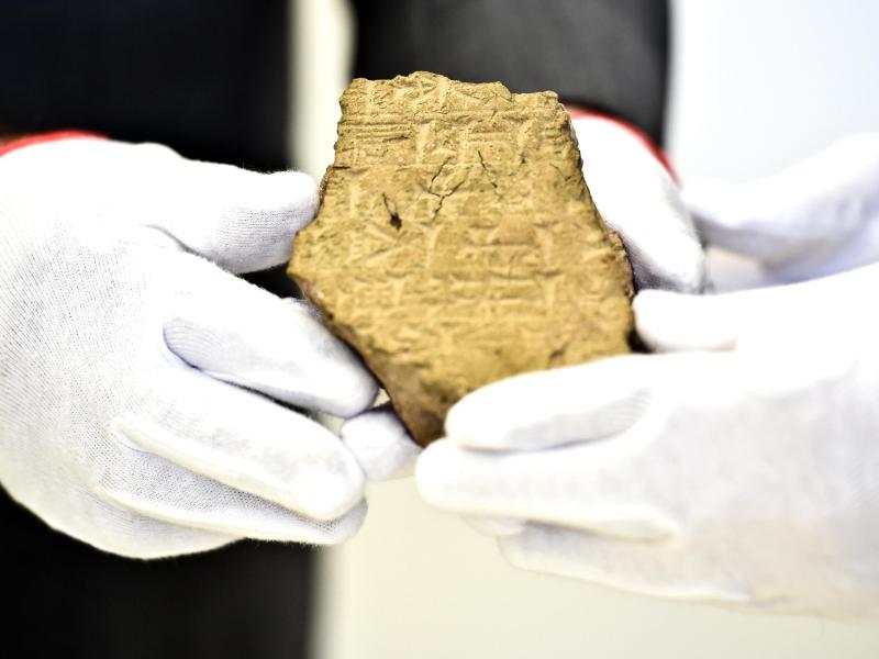 Antikes Ziegelfragment an den Irak zurückgegeben