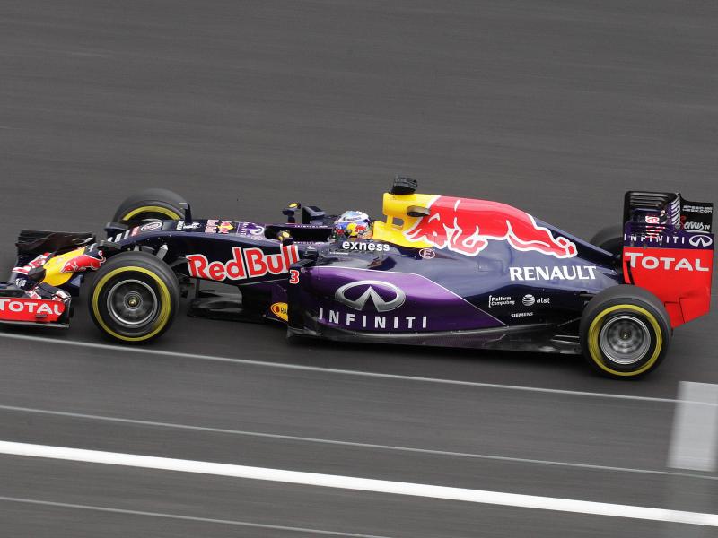 Red Bull in Motorenfrage in Bedrängnis