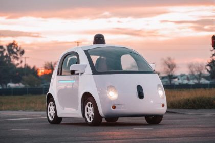Roboter-Auto von Google für zu langsames Fahren gestoppt