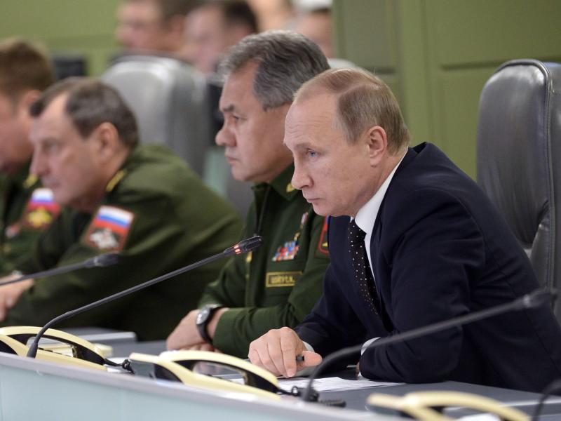 Russland testet drei ballistische Interkontinentalraketen