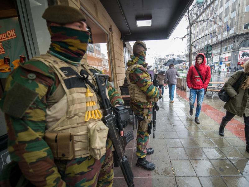 Belgien verhängt höchste Terror-Warnstufe für Brüssel