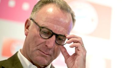 Rummenigge distanziert sich von gewalttätigen Bayern-Fans