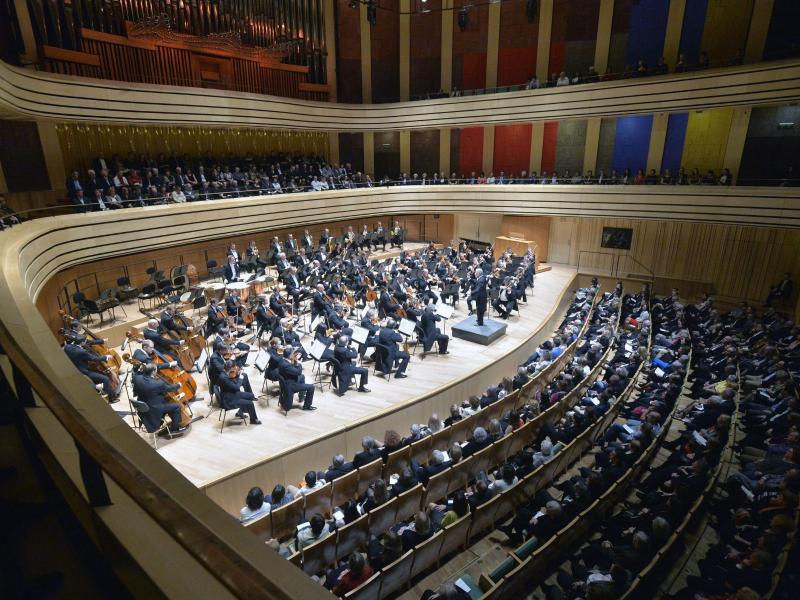 Wiener Philharmoniker schaffen ein Haus für Asylsuchende