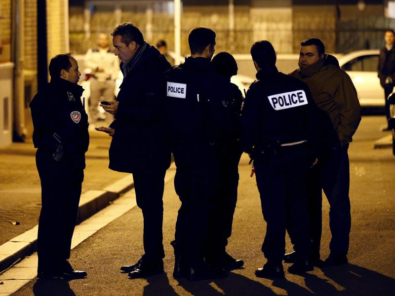 Sprengstoffgürtel in Pariser Vorort entdeckt