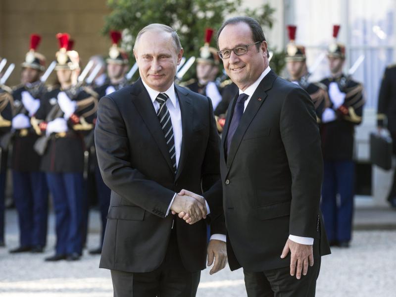 Moskau-Treffen: Hollande berät mit Putin über Koalition gegen Terror