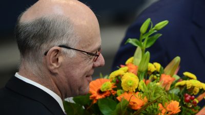 Lammert mahnt mehr Offenheit für neue Entwicklungen an