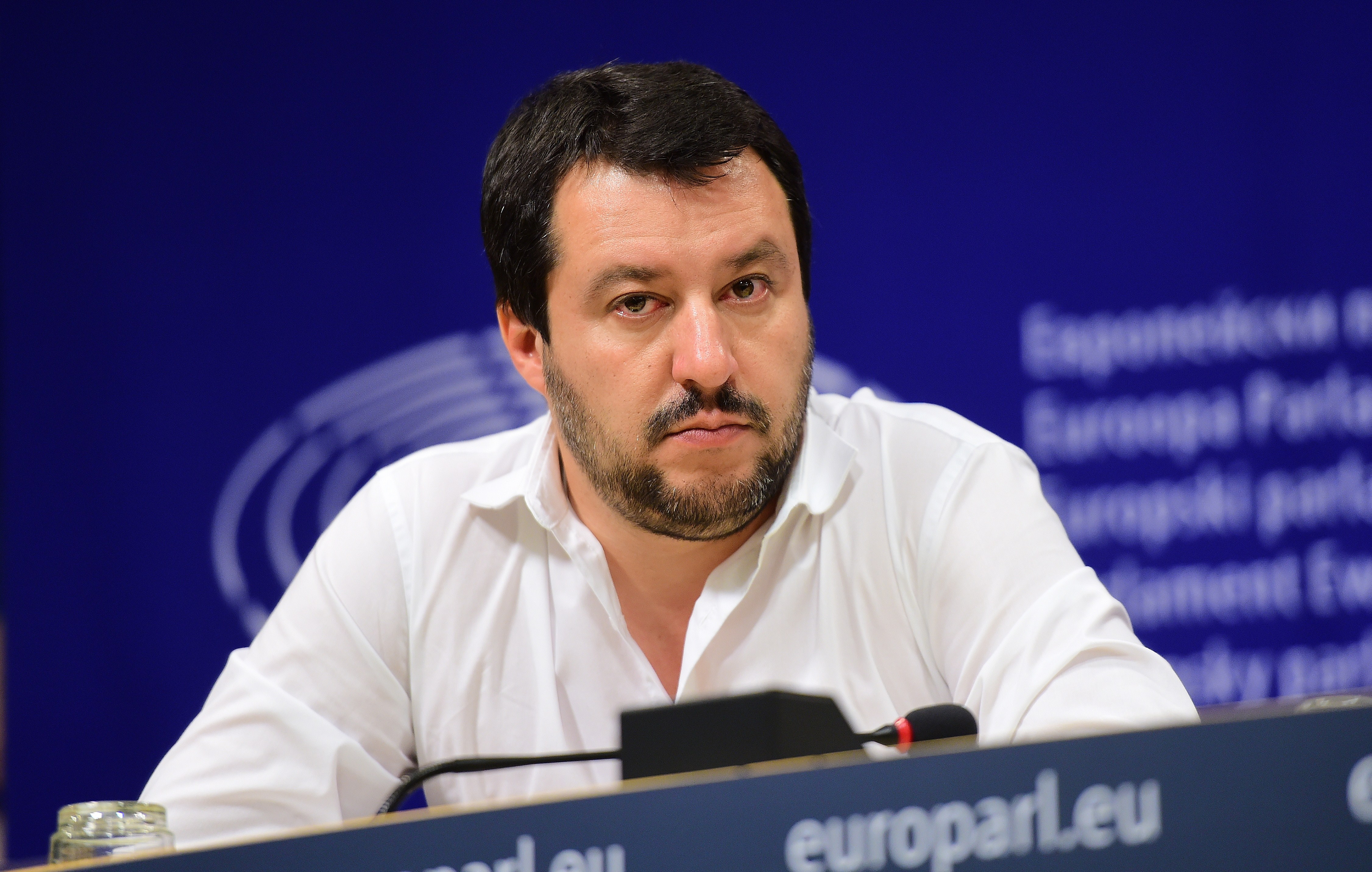 Falsche Flüchtlinge und Soros: Matteo Salvini dankt Orban für Widerstand gegen „Diktat der Europäischen Sowjetischen Union“ + VIDEO