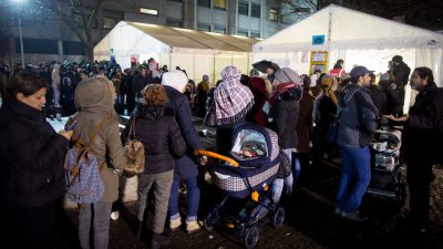 Beamtenbund: Flüchtlingskrise ist Krise der politischen Führung