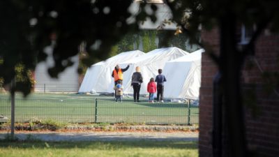 Flüchtlingsdebatte: Tübinger OB warnt vor festgefahrenen Positionen