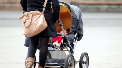 Geburtenrate 2014 auf 1,47 Kinder je Frau gestiegen