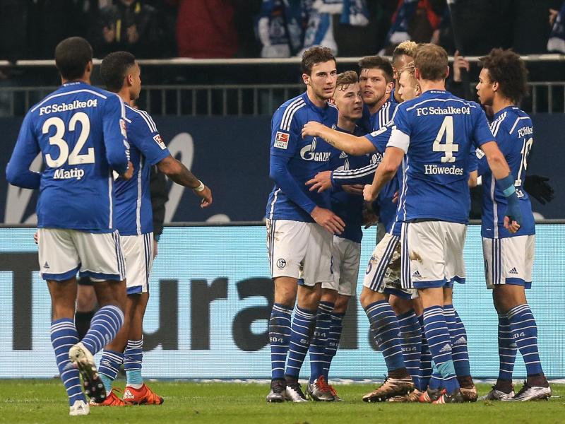Schalke stoppt Formkrise: 3:1 gegen Hannover