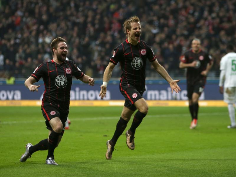 2:1 gegen Bremen: Frankfurt gewinnt wichtiges Kellerduell