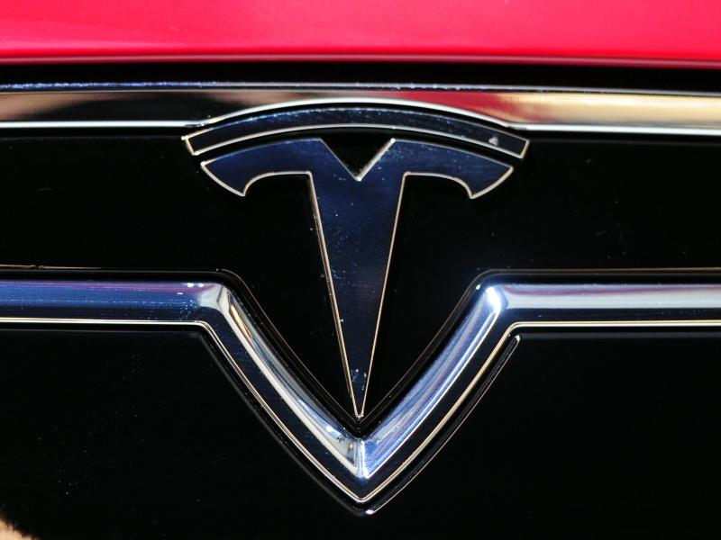 Spotify kommt in Tesla-Autos