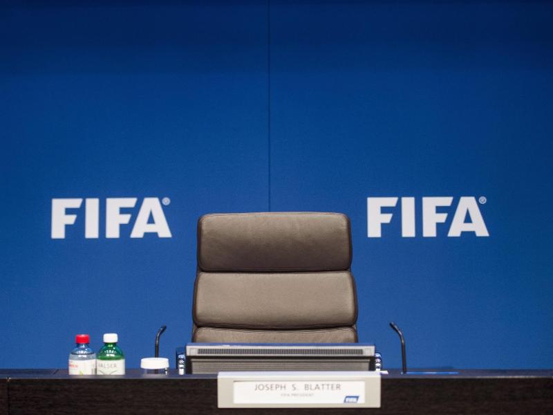 Verbände ohne Chef: FIFA, UEFA und DFB brauchen Neuanfang