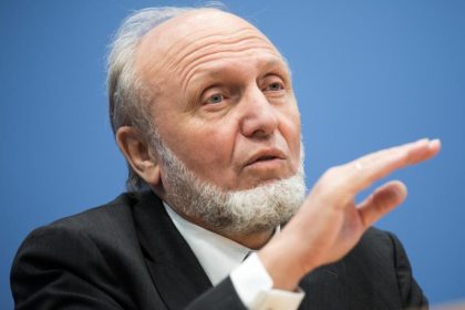 Hans Werner Sinn: „Verbrennerverbot subventioniert China“ – und ist für das Klima nutzlos