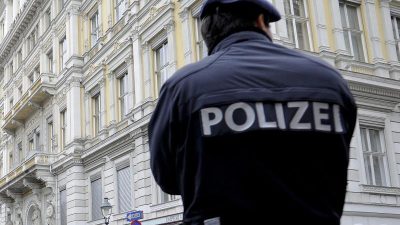 Polizei in Wien verstärkt nach Terrorwarnung Bereitschaft