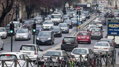 Rom und Mailand: Mit Fahrverboten gegen den Smog