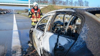 Massenkarambolage auf A13: Mehrere Menschen verletzt