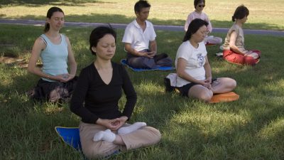 Forscher beobachten, wie Meditation das Gehirn aufbaut