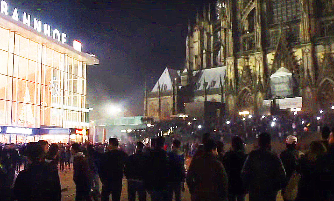 Maas zu Übergriffen in Köln: „Bereits Täter indentifiziert und festgenommen“