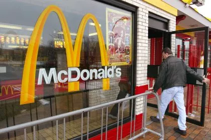 McDonald’s: Keine E.coli-Bakterien im Fleisch gefunden – Zwiebeln in Verdacht