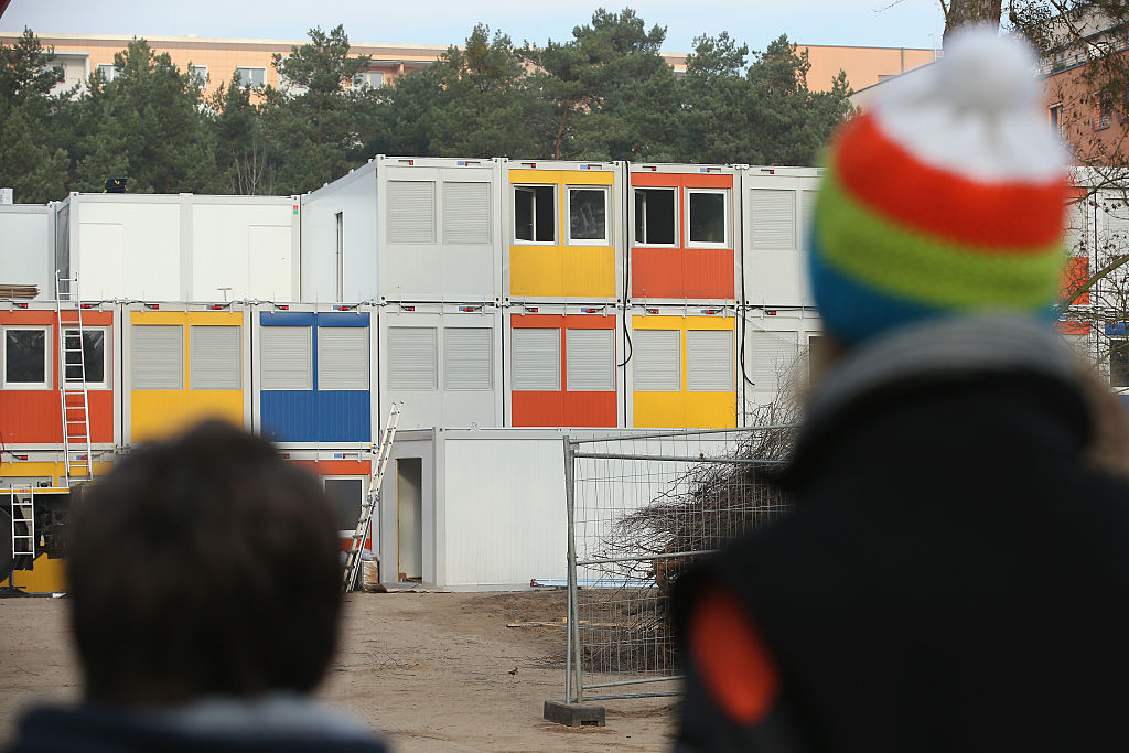 Im Flüchtlings-Container: Deutsche Mutter mit Kleinkindern auf 15 Quadratmeter