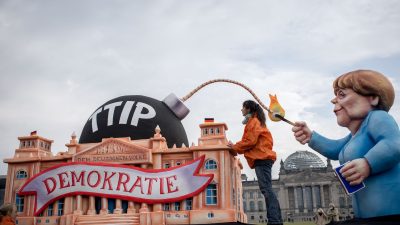 Gegen TTIP: Frau Merkel hat keine Zeit 1.6 Mio. Unterschriften entgegenzunehmen