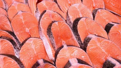 Norwegen schließt seinen Lachs als mögliche Virus-Quelle in Peking aus