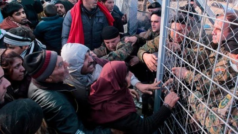 Dobrindt: 4.000 Flüchtlinge pro Tag sind nicht verkraftbar – Kehrtwende in der Flüchtlingspolitik