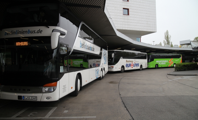 Städte- und Gemeindebund will Maut für Fernbusse
