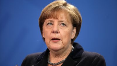 Göring-Eckardt wirft Union und SPD Stimmungsmache gegen Merkel vor