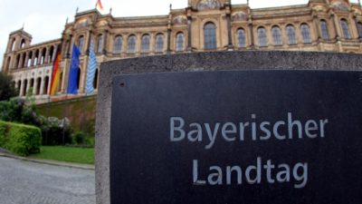 Bayern geht weiter gegen „Mein Kampf“ vor