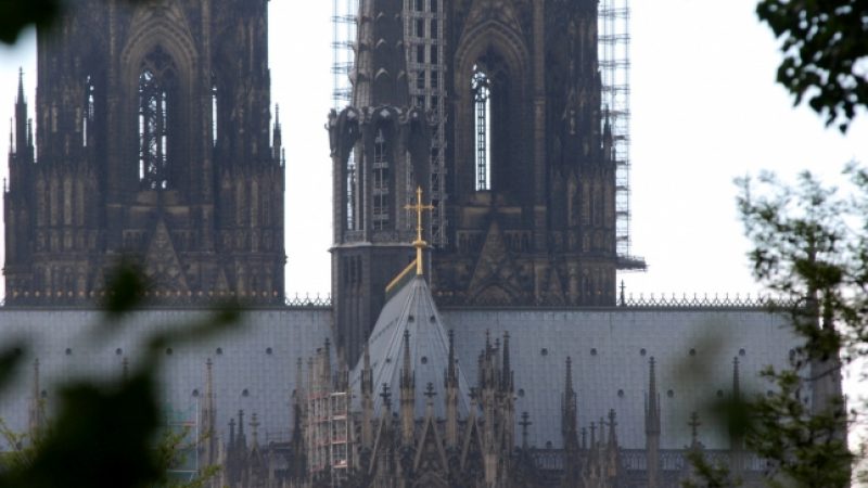 Zahl der Strafanzeigen nach Übergriffen in Köln steigt auf über 500