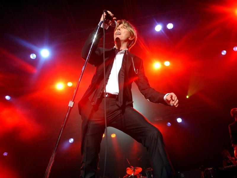 Prominente entsetzt über David Bowies Tod