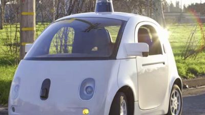 Google: Fahrer verhinderten Unfälle mit Roboterautos