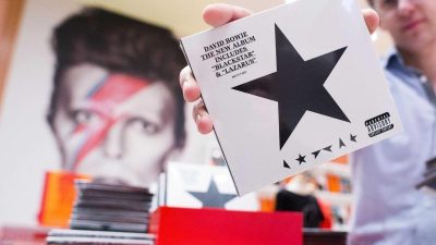 David Bowie auf Platz eins der US-Charts